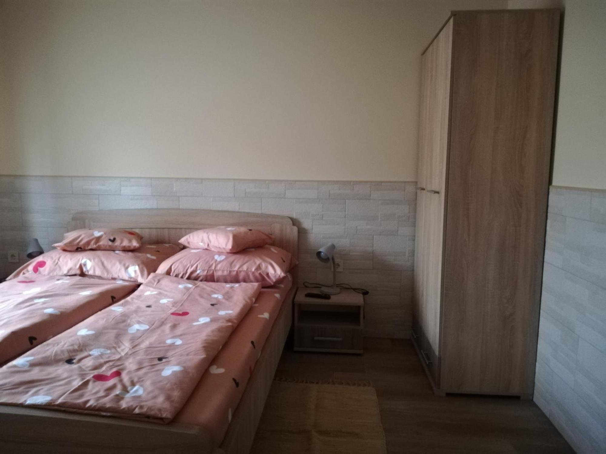 Imola Es Andrea Apartmanhaz 3 Hajdúszoboszló Exterior foto